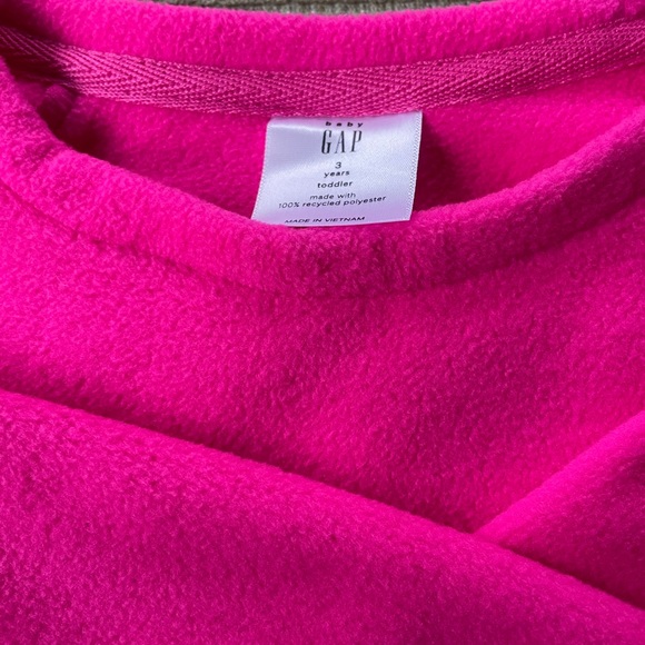GAP Recycled Fleece - Picture 6 of 6